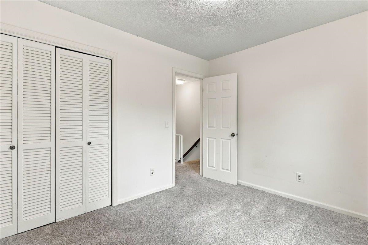 166 Westhampton Ct photo 22