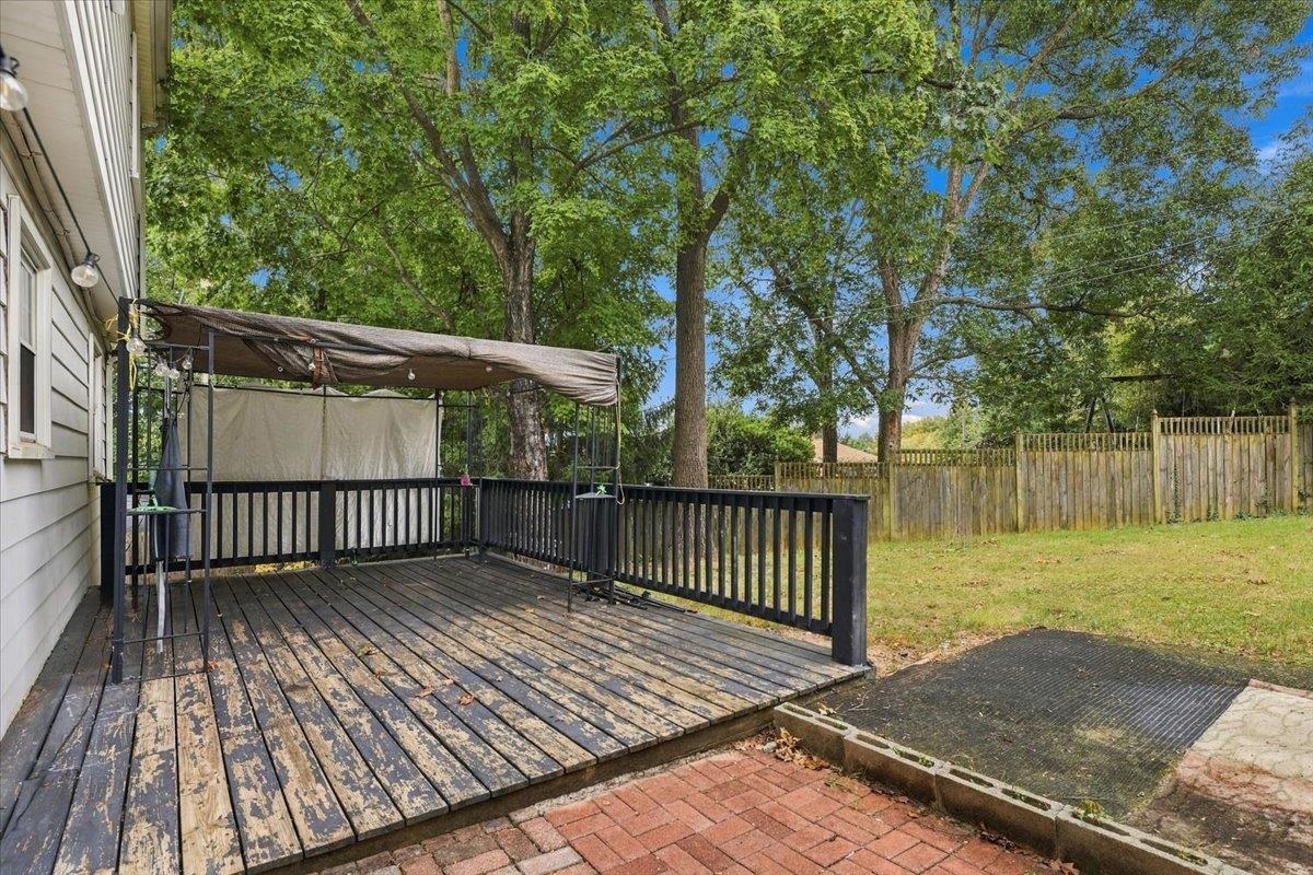 166 Westhampton Ct photo 31