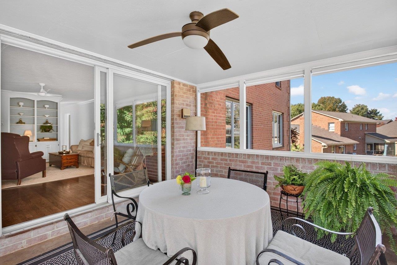 247 Divot Dr photo 26