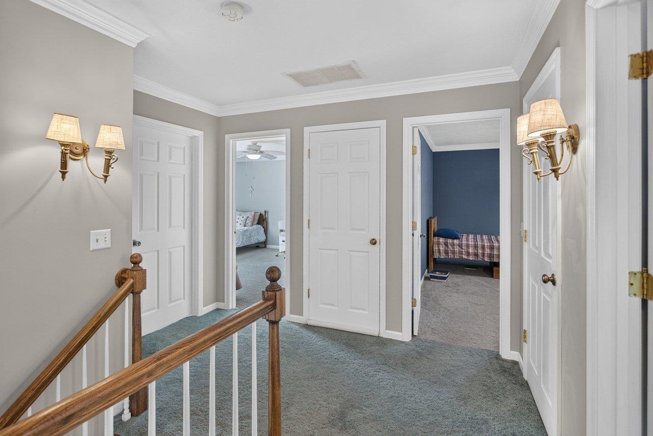 247 Divot Dr photo 31