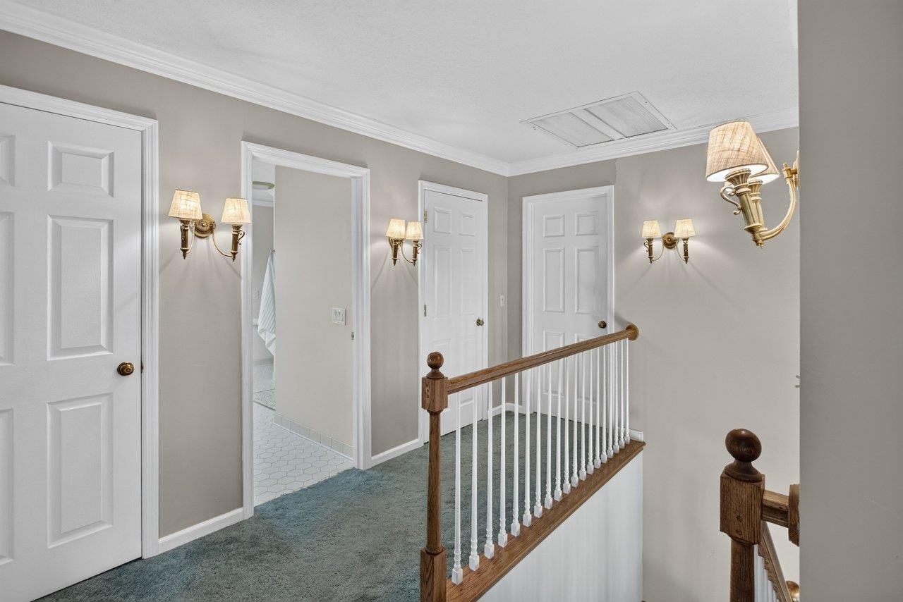 247 Divot Dr photo 32