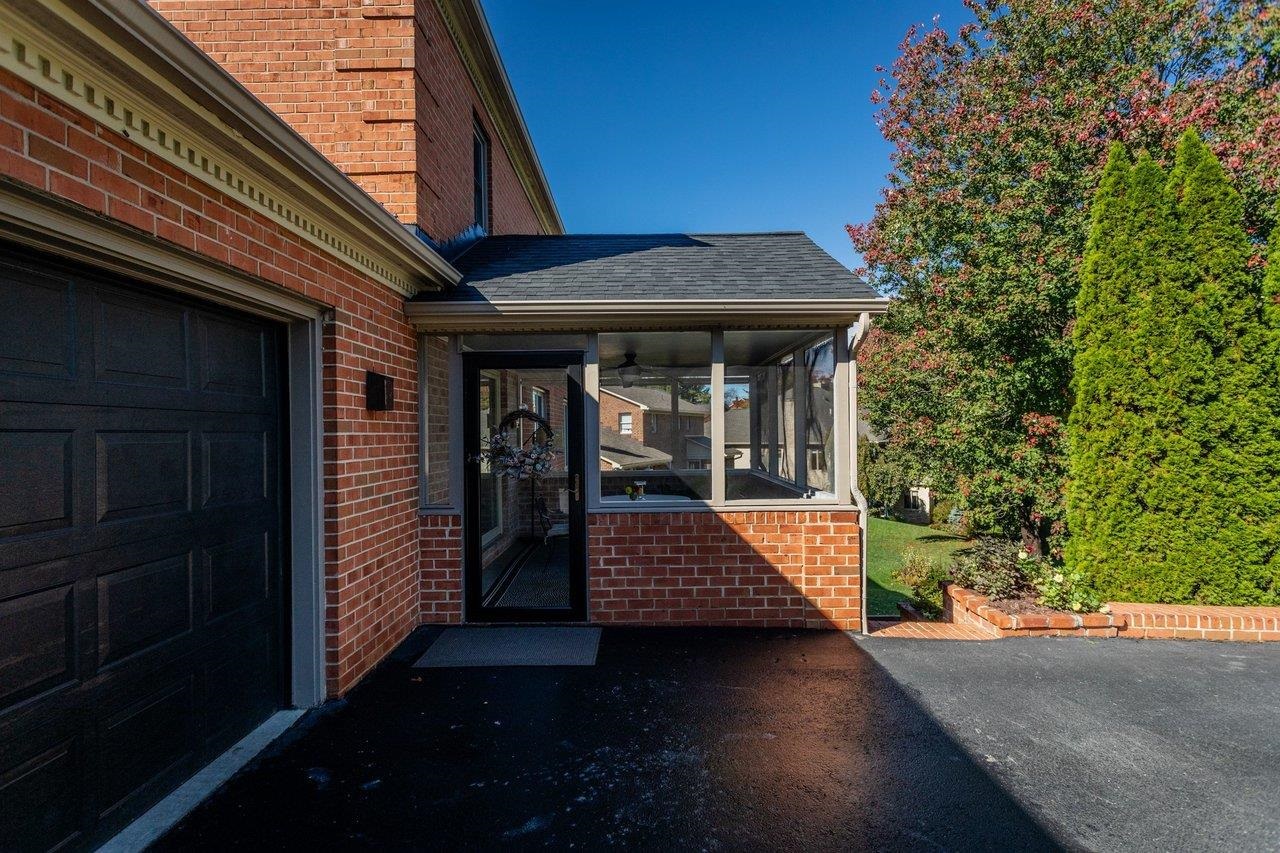 247 Divot Dr photo 68