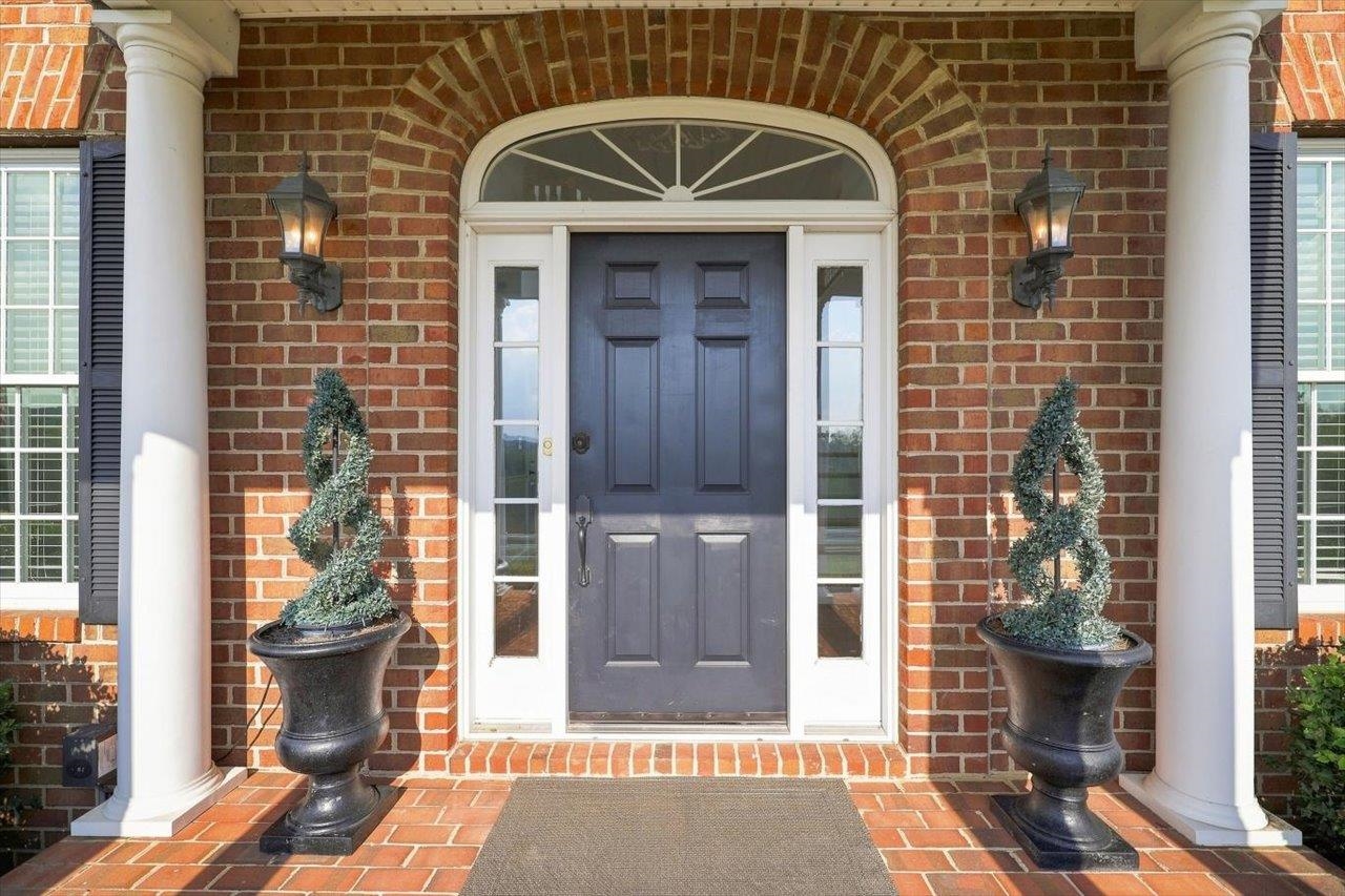 319 Parkins Ln, Verona, VA 24482 - photo 3