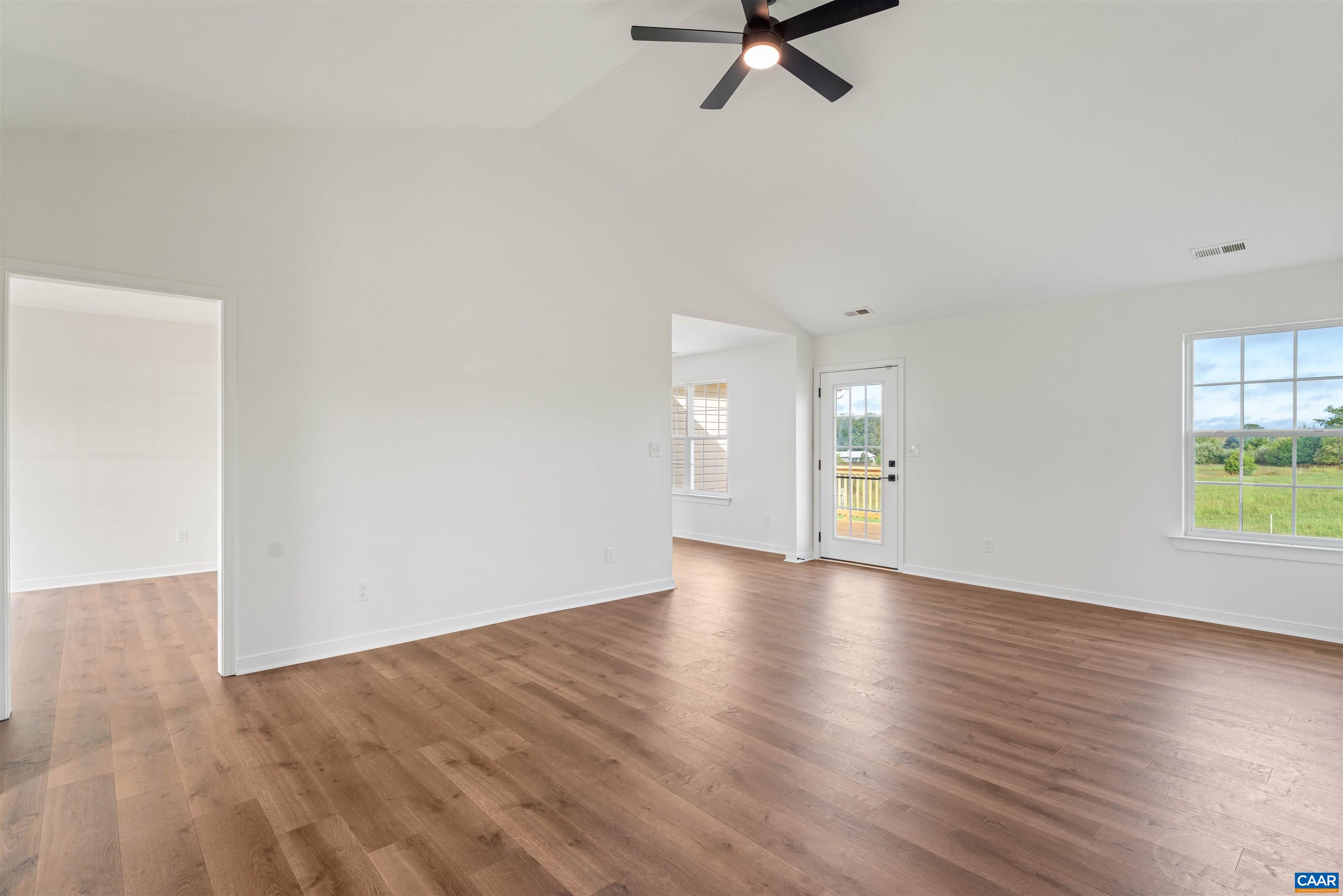 307 Ironhound Dr, Troy, VA 22974 - photo 6