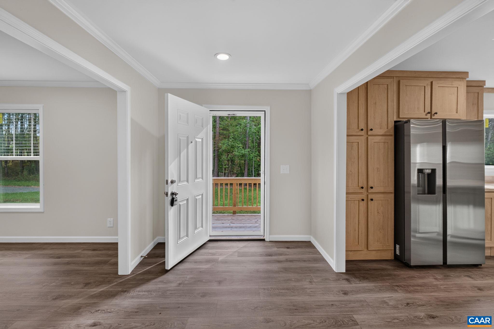 5195 Green Creek Rd, Schuyler, VA 22969 - photo 4