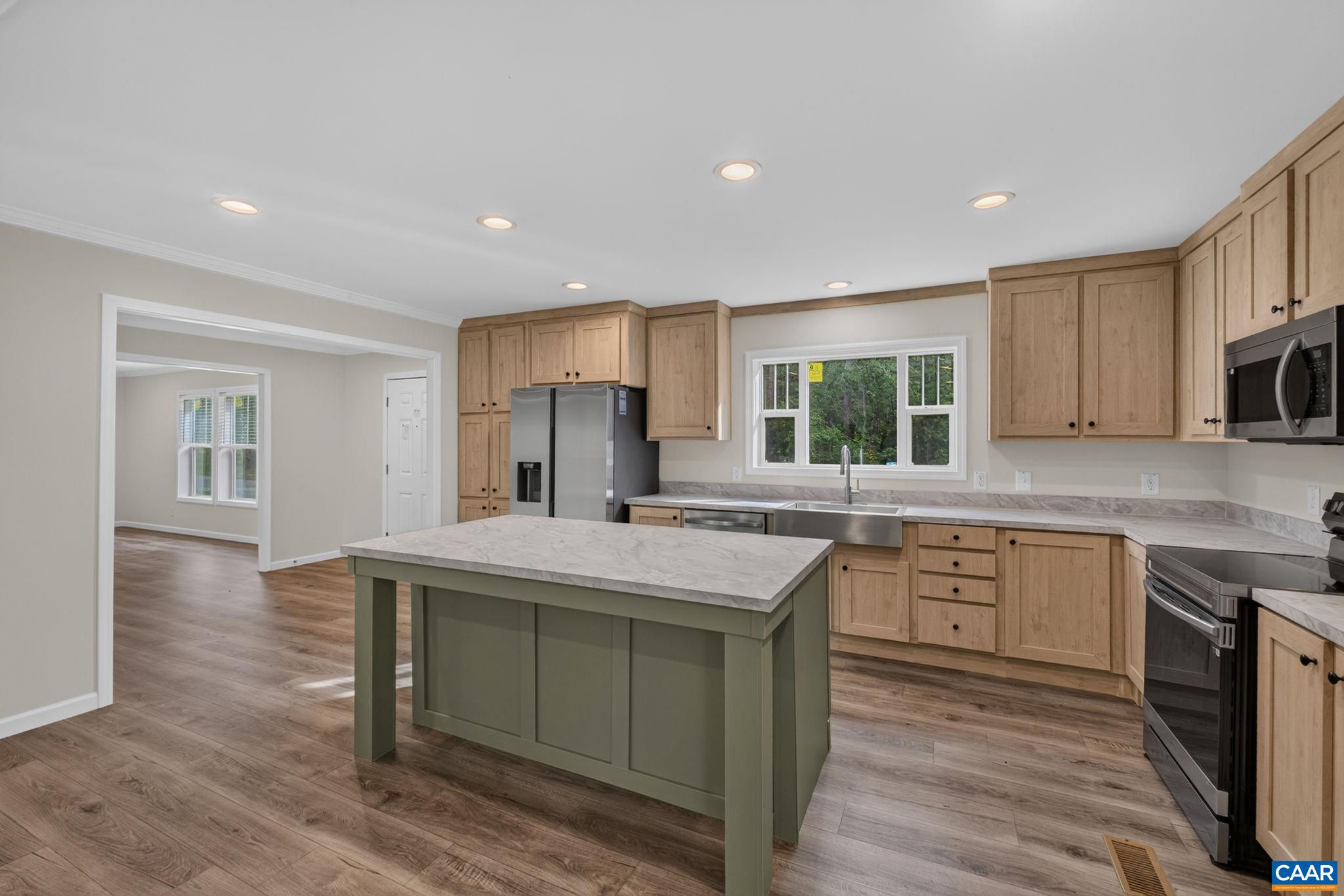 5195 Green Creek Rd, Schuyler, VA 22969 - photo 7