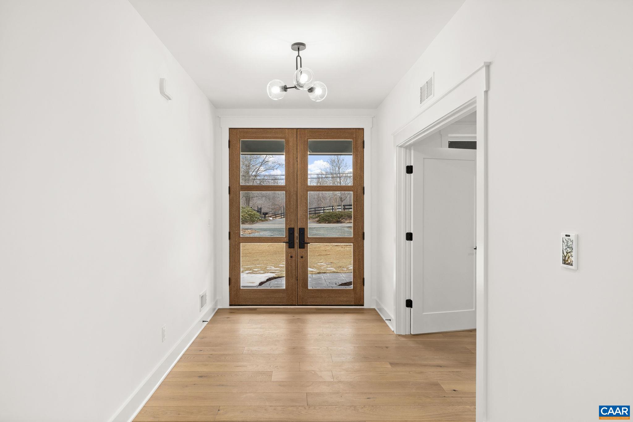 Tierney Ln, Ruckersville, VA 22968 - photo 2