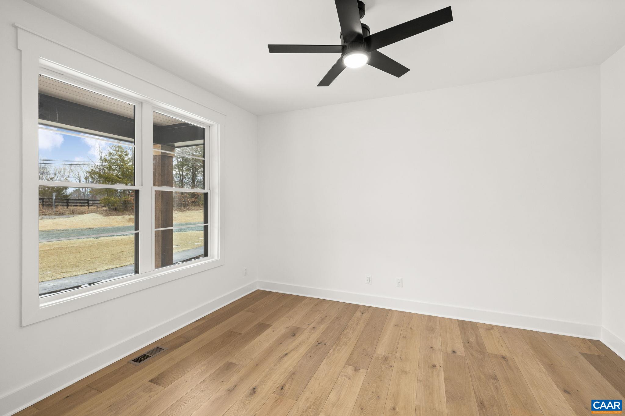 Tierney Ln, Ruckersville, VA 22968 - photo 3