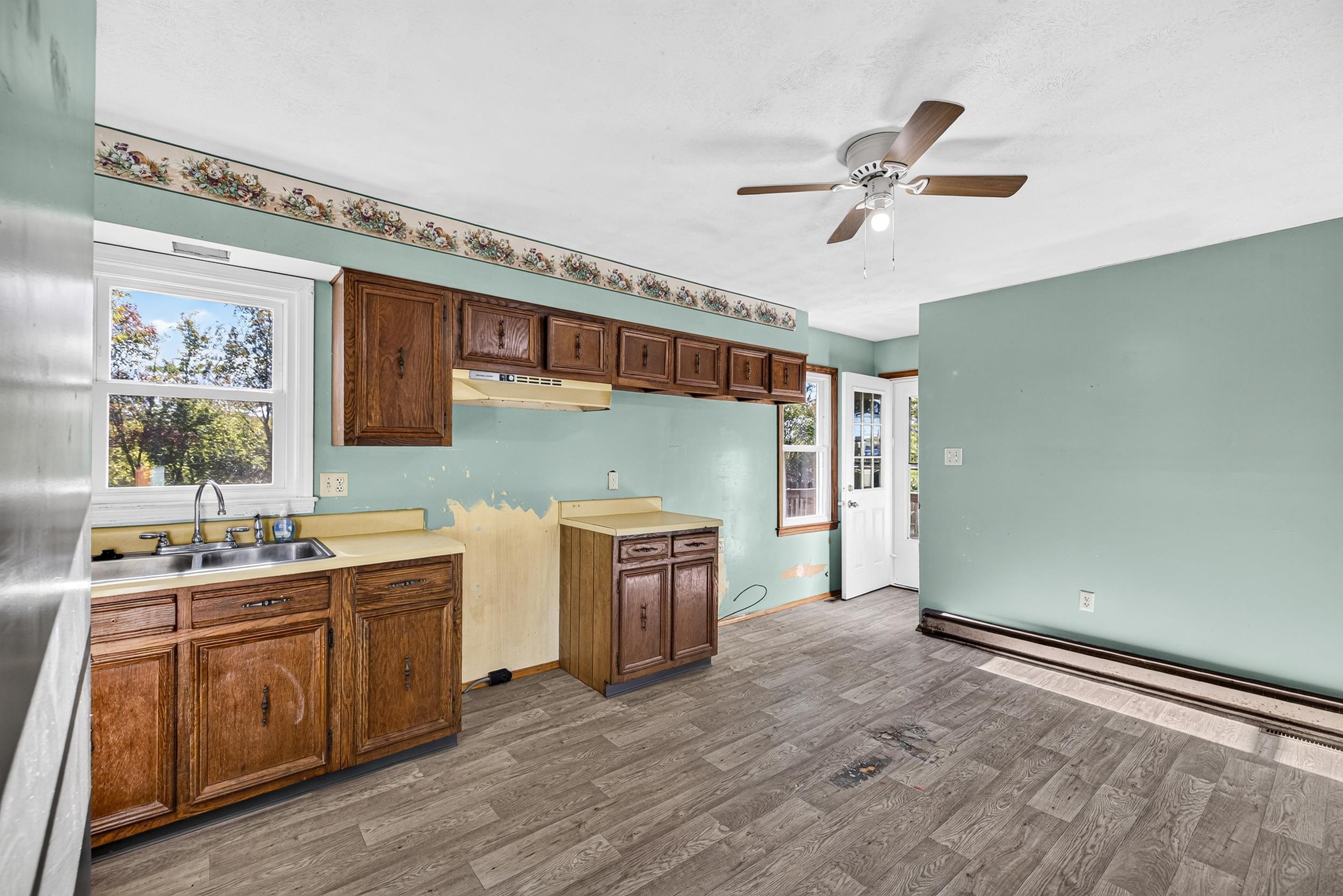 15502 Forestville Rd, Timberville, VA 22853 - photo 5