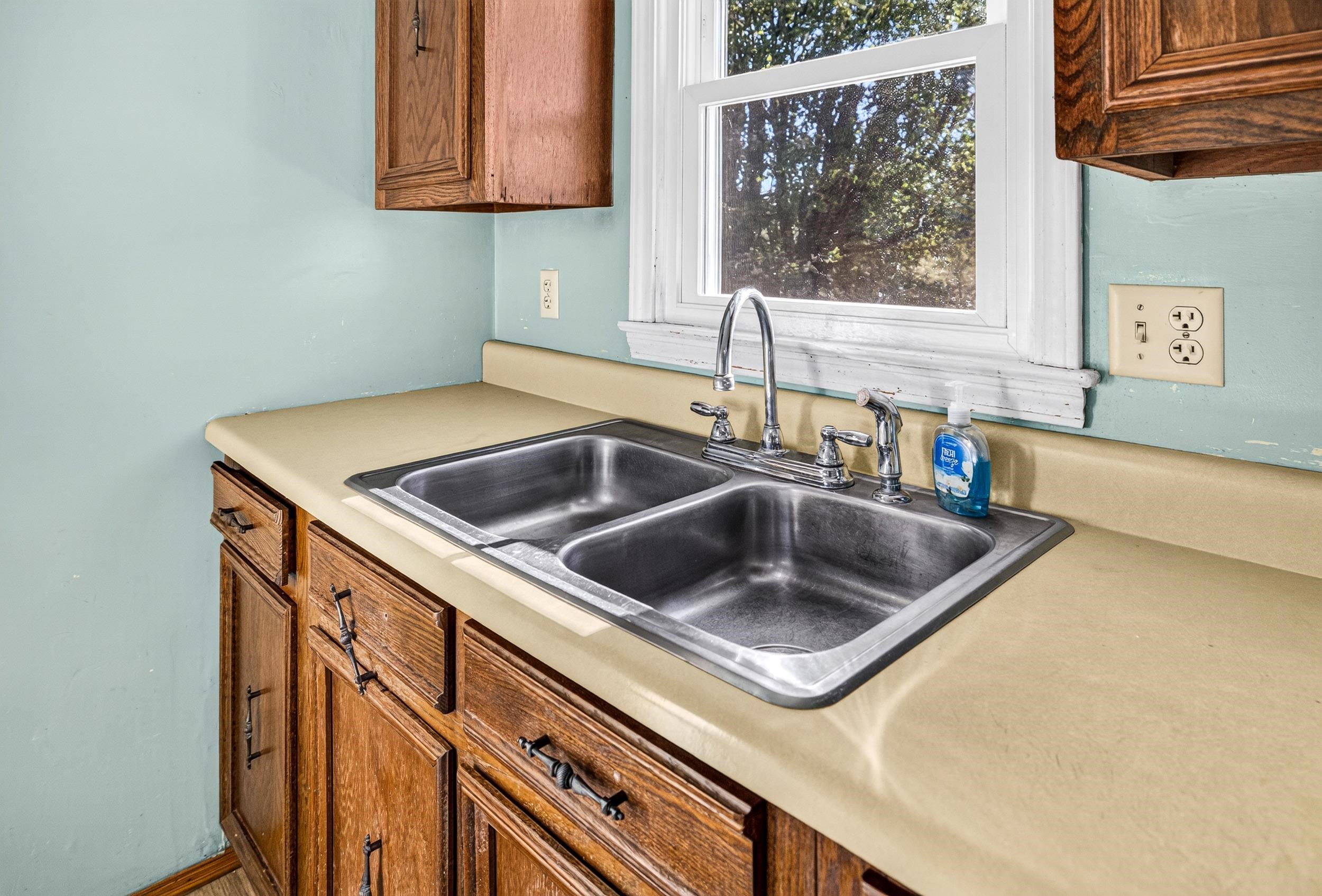 15502 Forestville Rd, Timberville, VA 22853 - photo 6