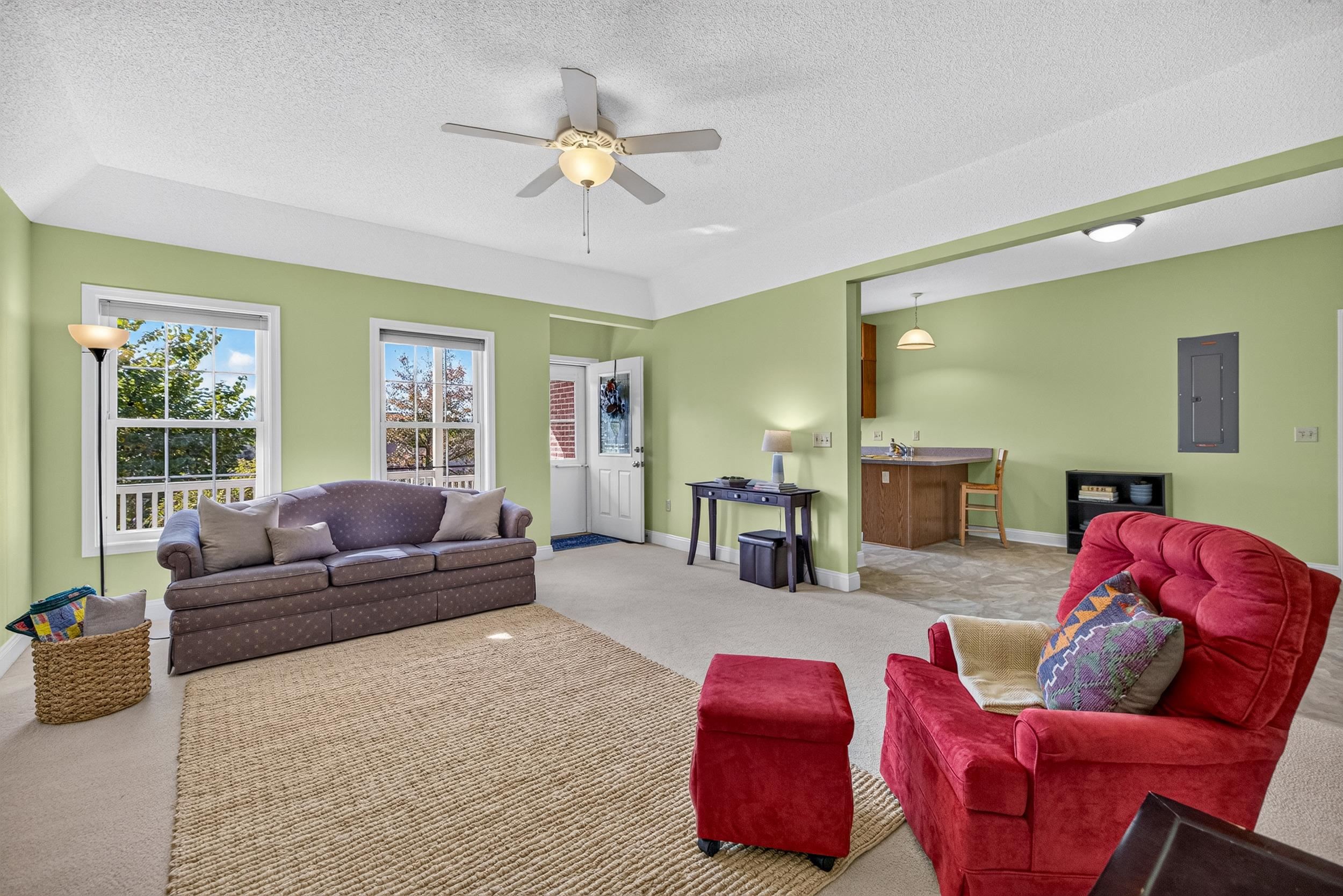 2263 Lake Terrace Dr photo 19