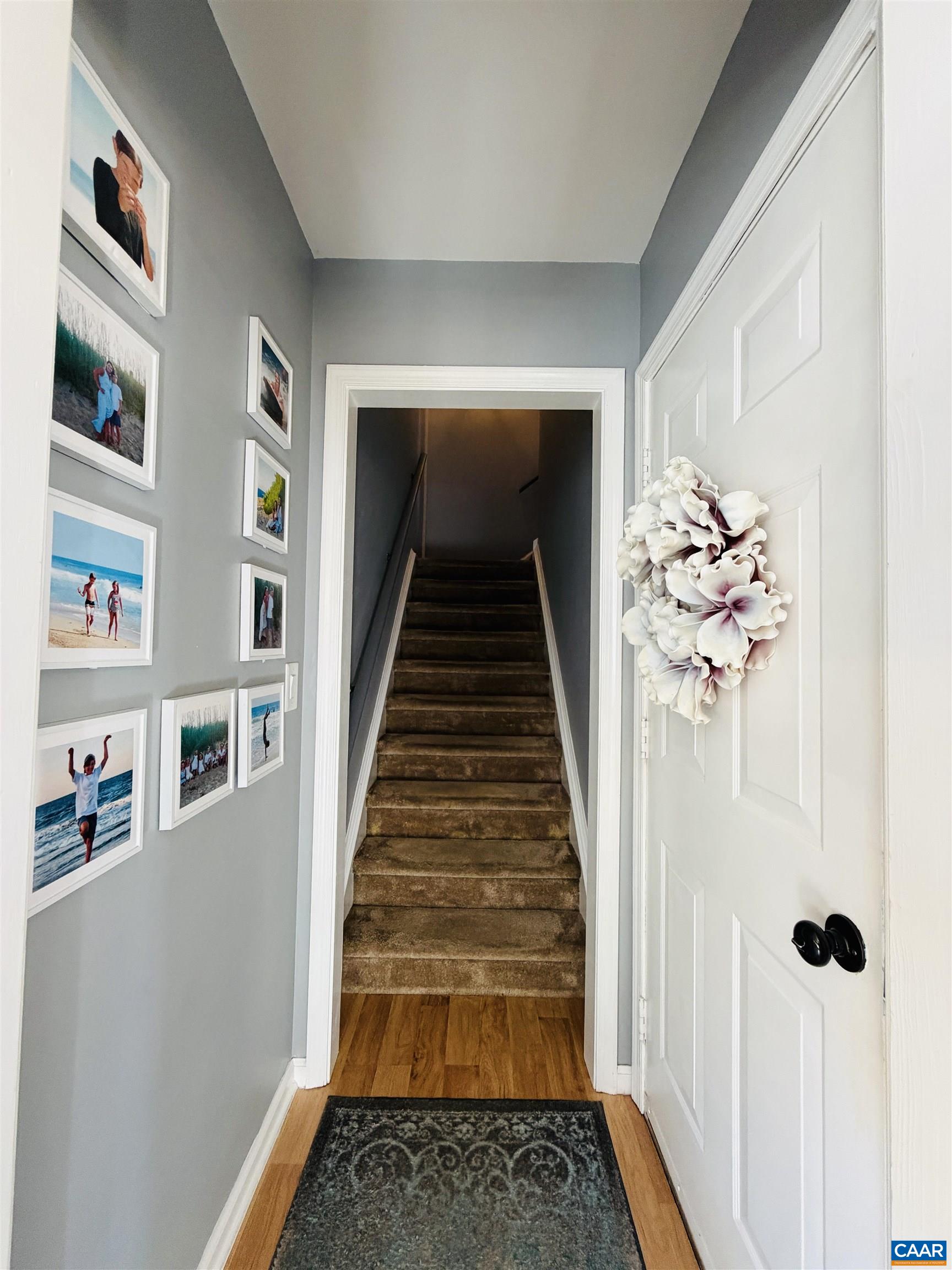 105 Willow Dr photo 32