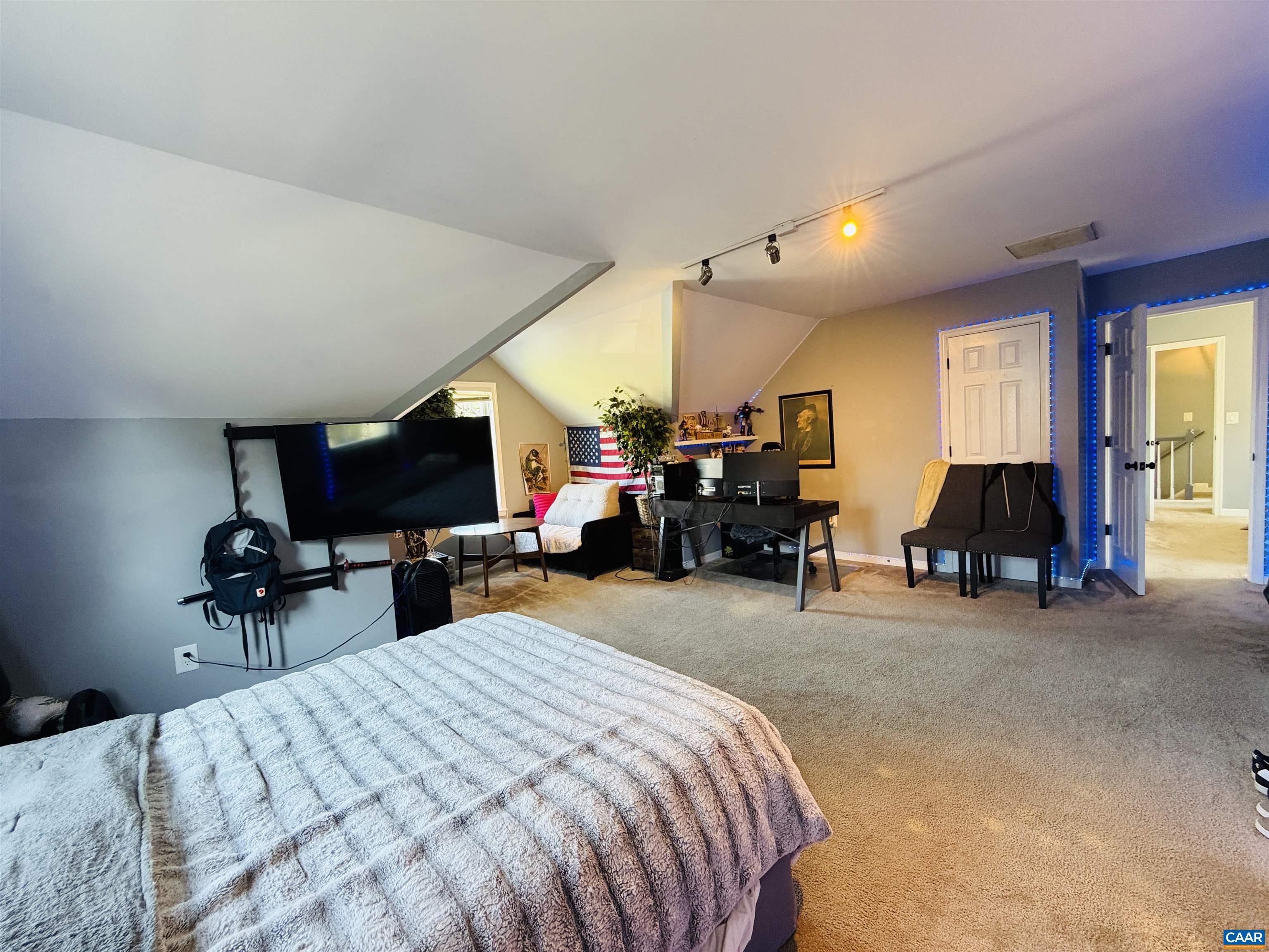 105 Willow Dr photo 45