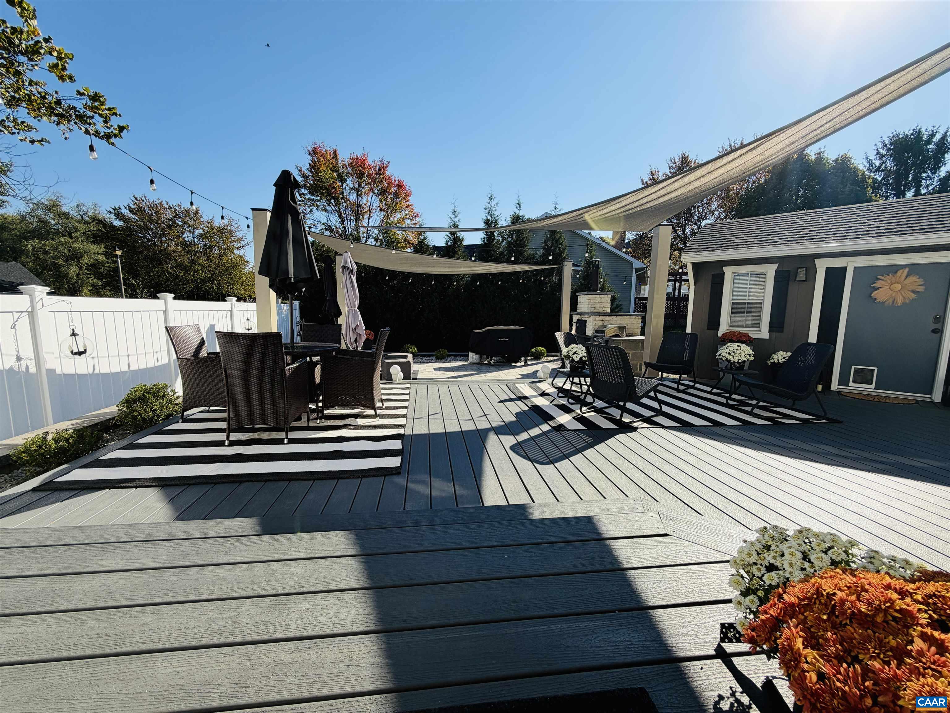 105 Willow Dr photo 56