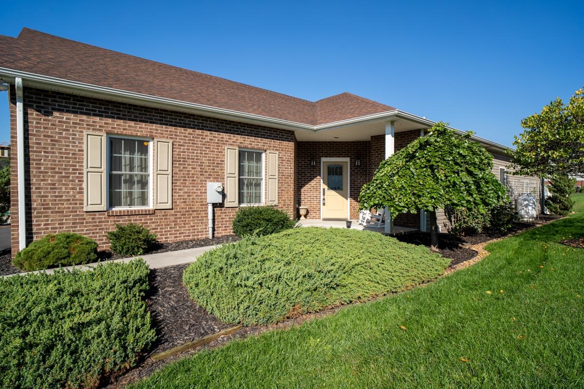 104 Hollen Mill Ct, Bridgewater, VA 22812 - photo 2