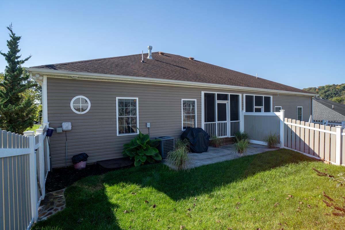 104 Hollen Mill Ct photo 28