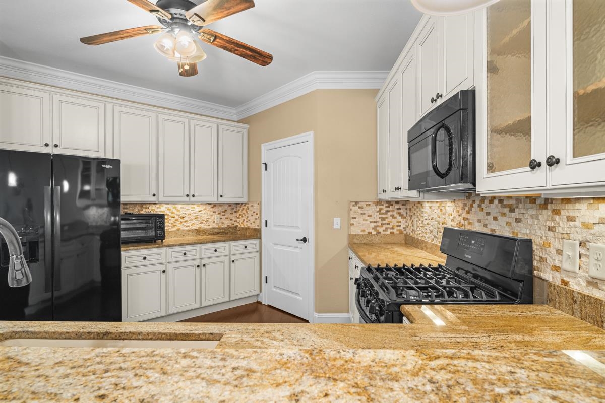 104 Hollen Mill Ct, Bridgewater, VA 22812 - photo 6