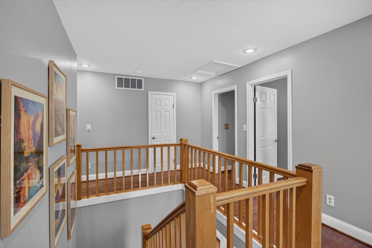 340 Elk Ln photo 26