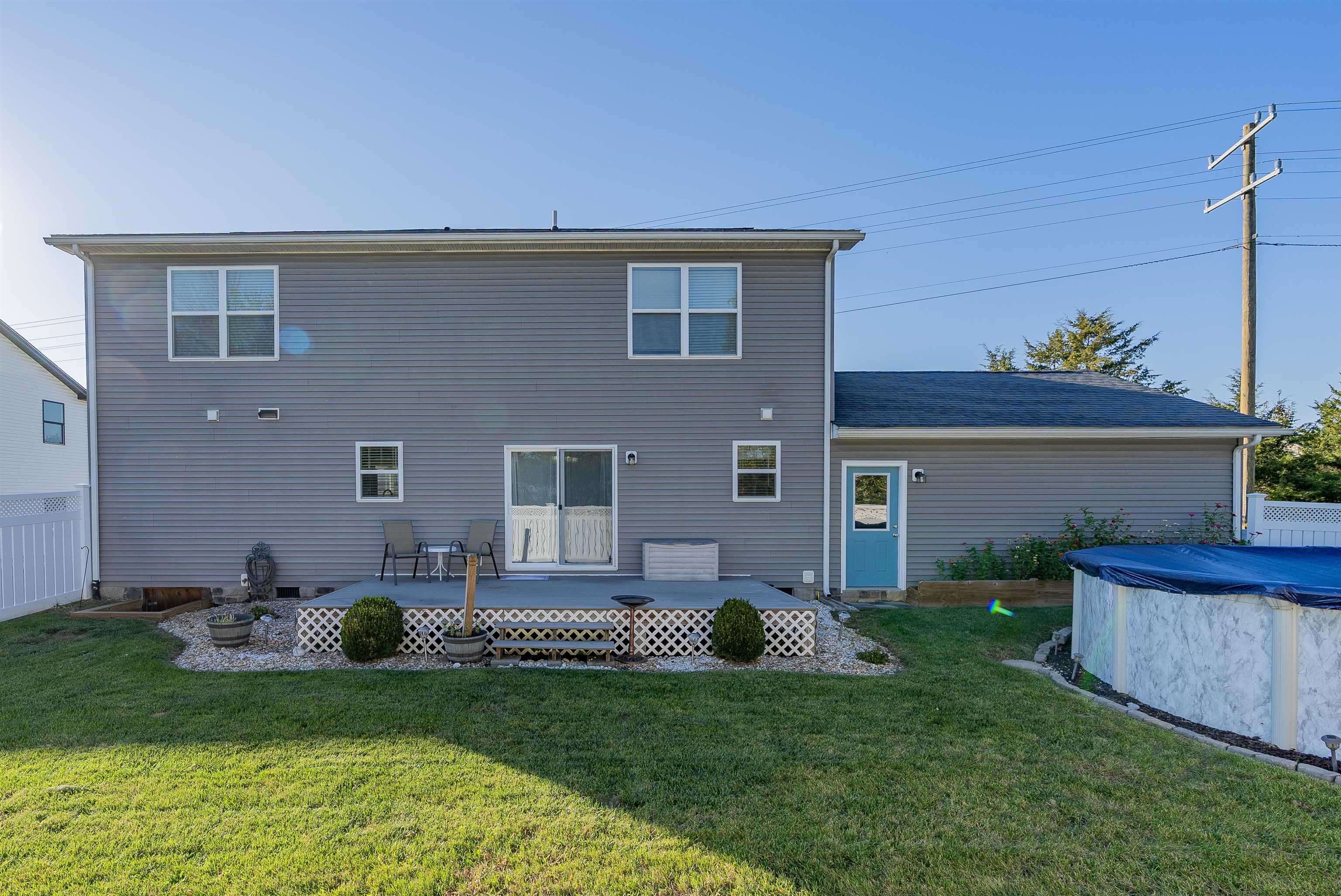 4260 Wiltshire St photo 57