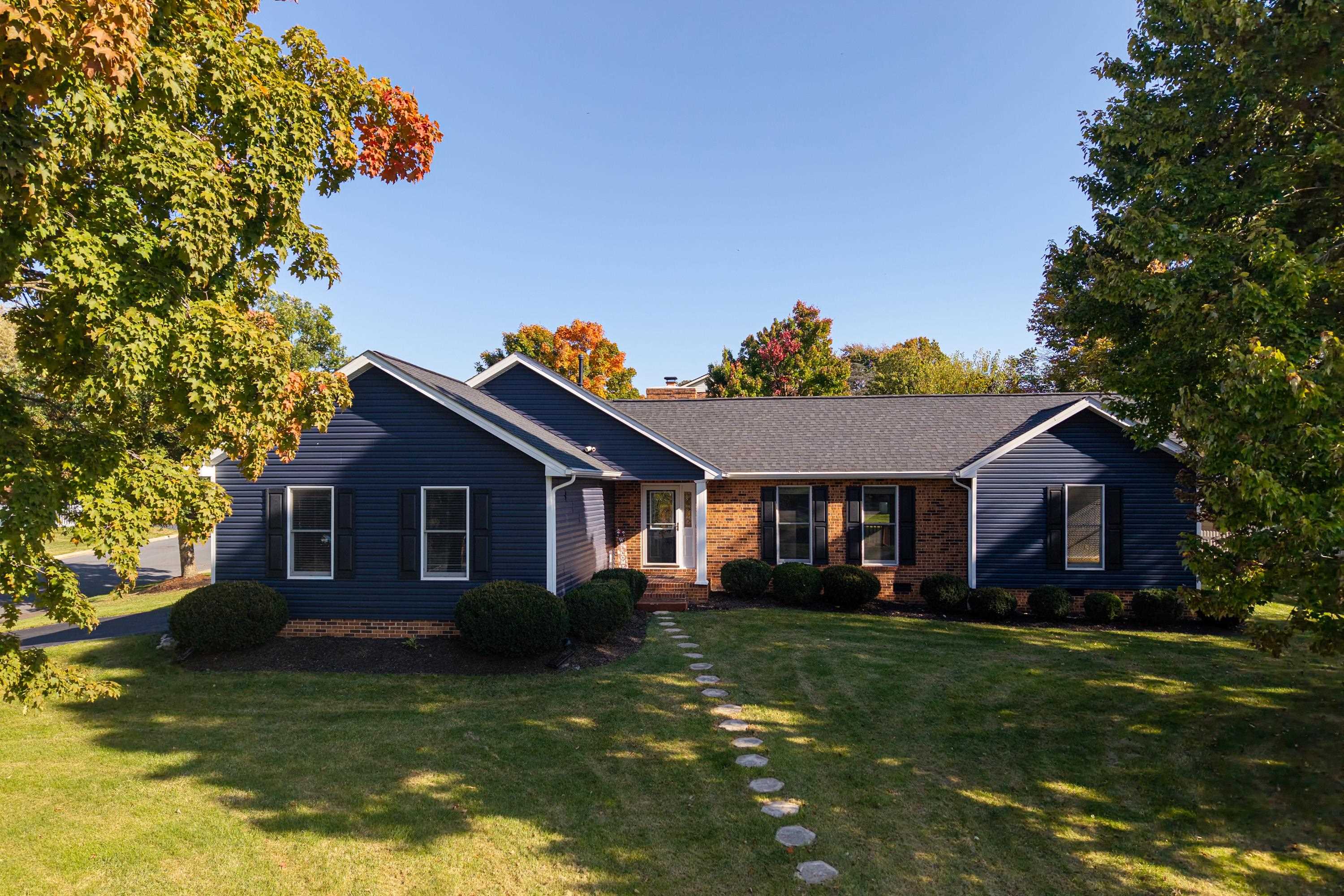 951 Mockingbird Dr, Harrisonburg, VA 22802 - photo 2