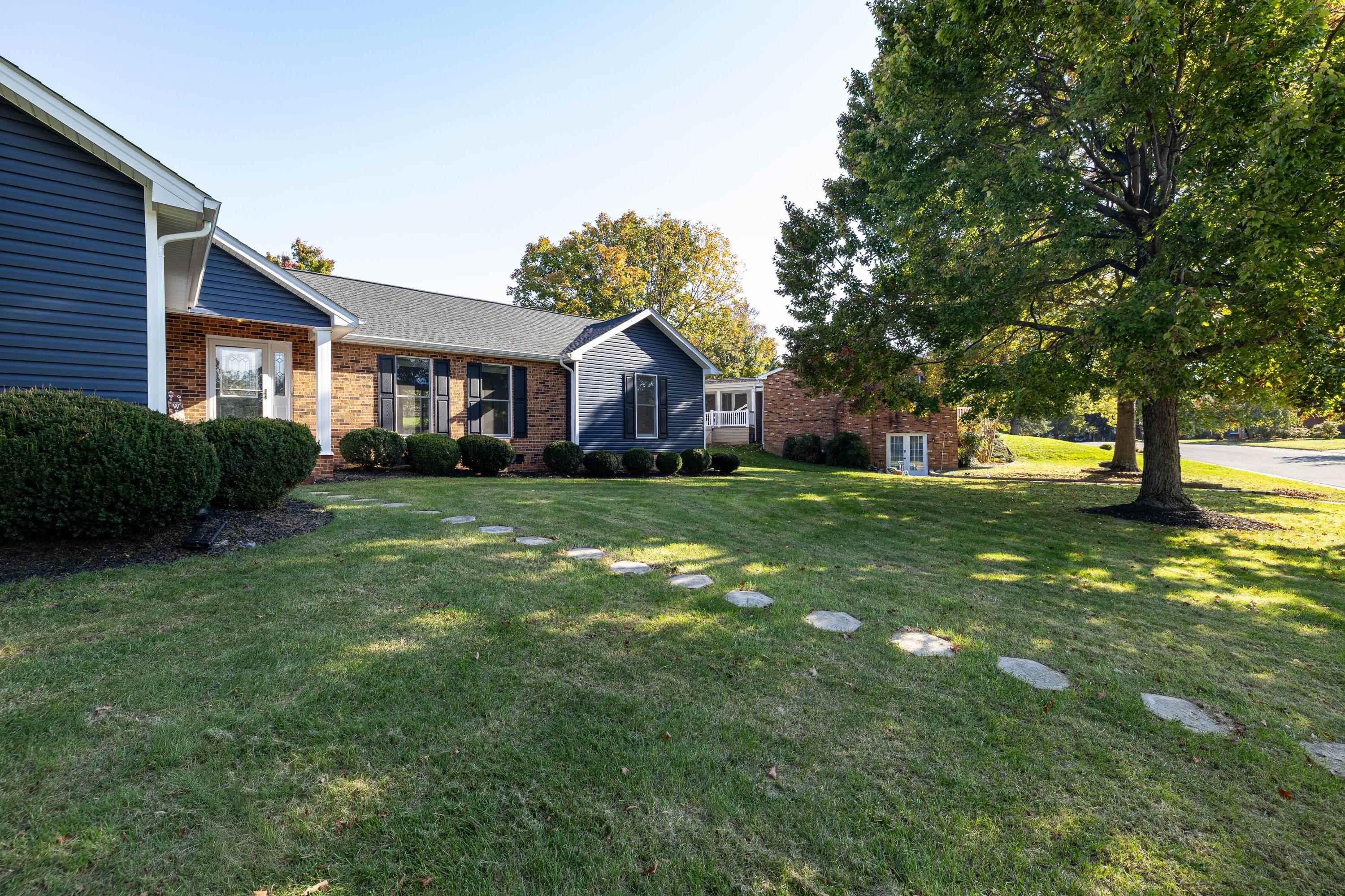 951 Mockingbird Dr photo 50