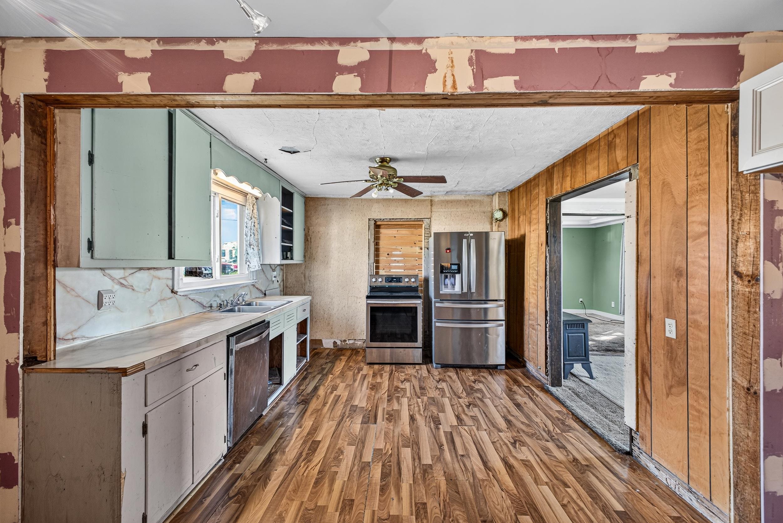 129 Mt Hermon Rd, Elkton, VA 22827 - photo 6