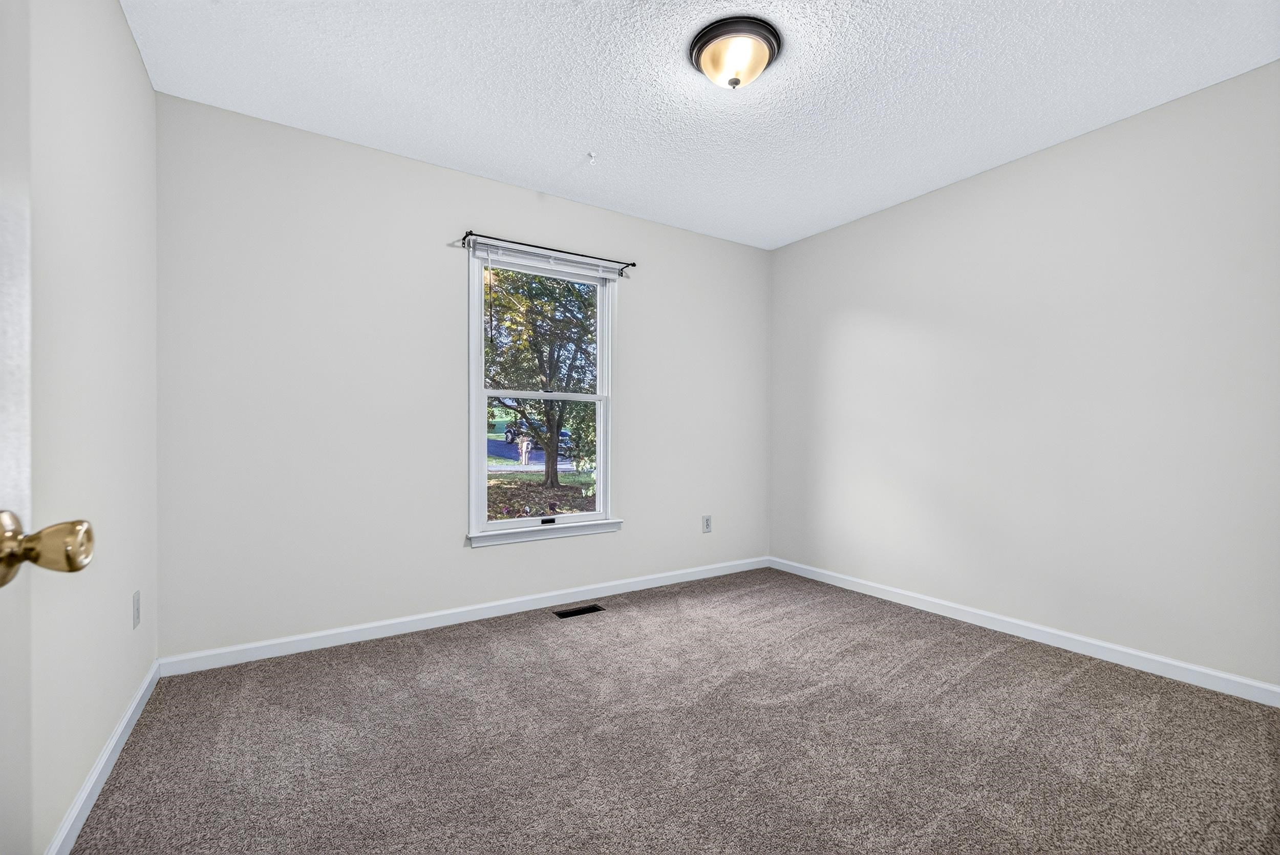 5908 W Donnagail Dr photo 29