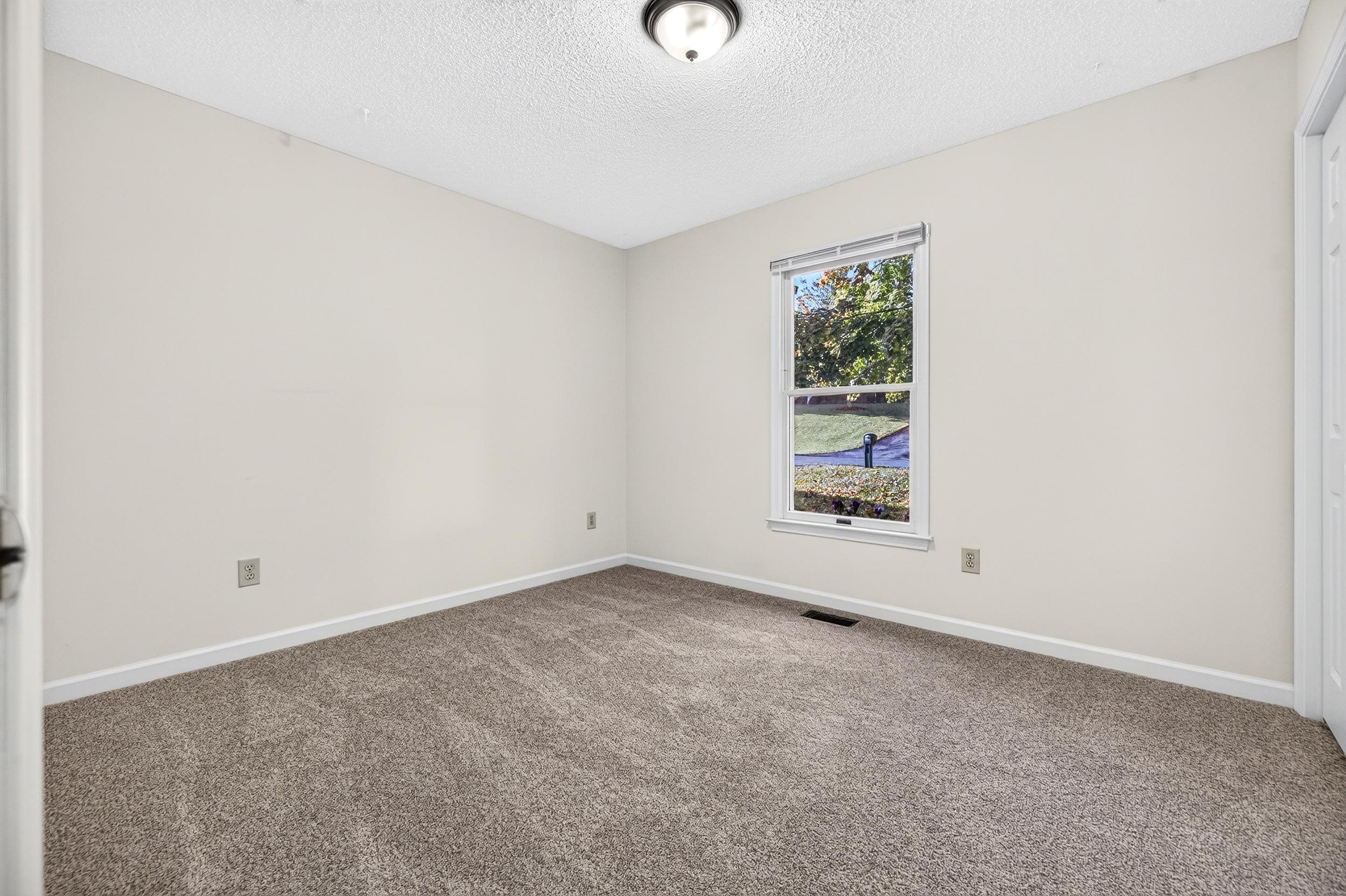 5908 W Donnagail Dr photo 33