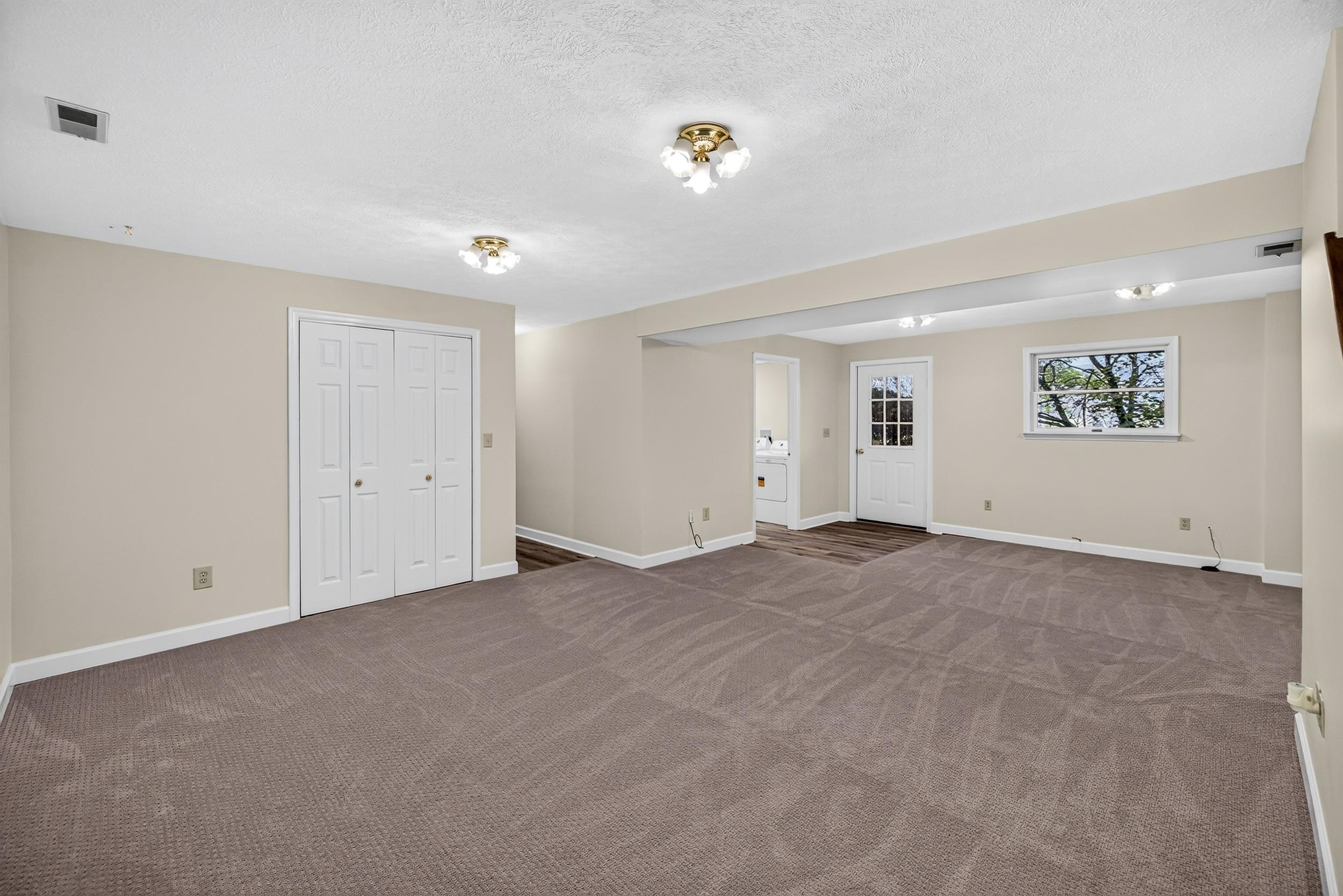 5908 W Donnagail Dr photo 39