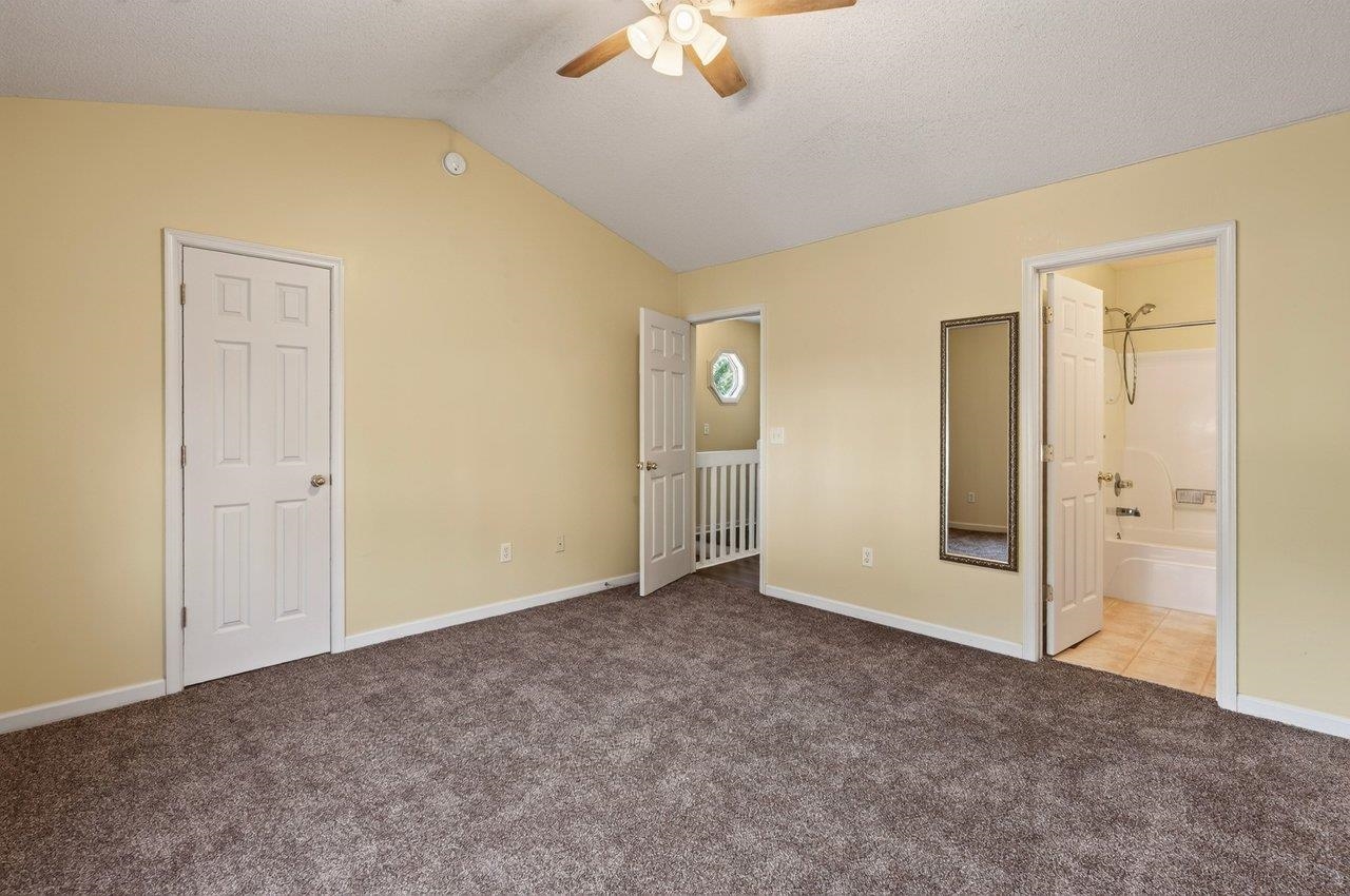 820 Camelot Ln photo 26