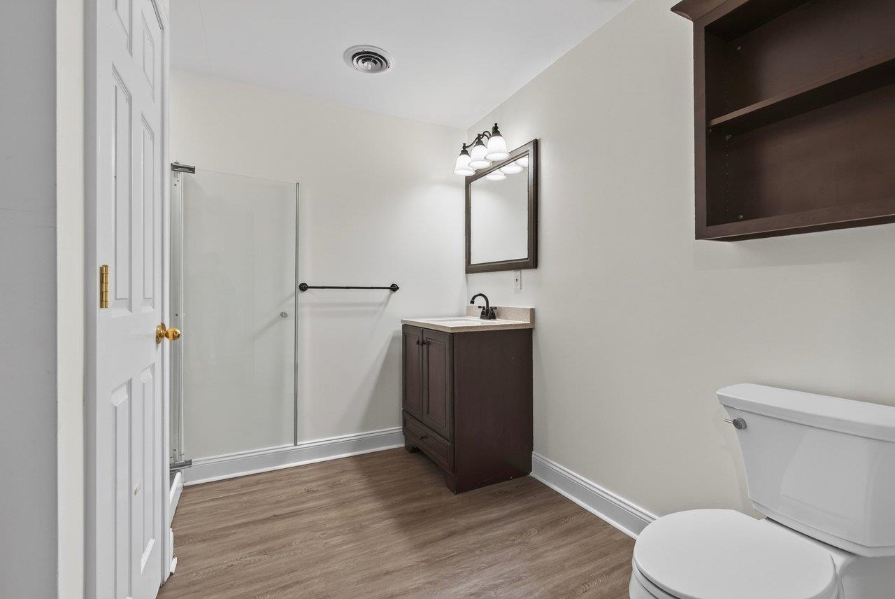 820 Camelot Ln photo 39