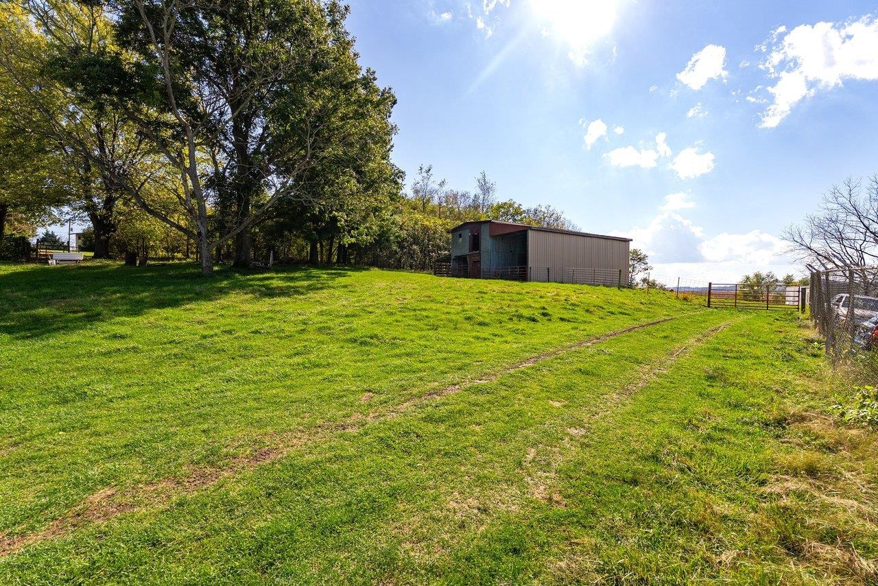 2301 Mayland Rd photo 64