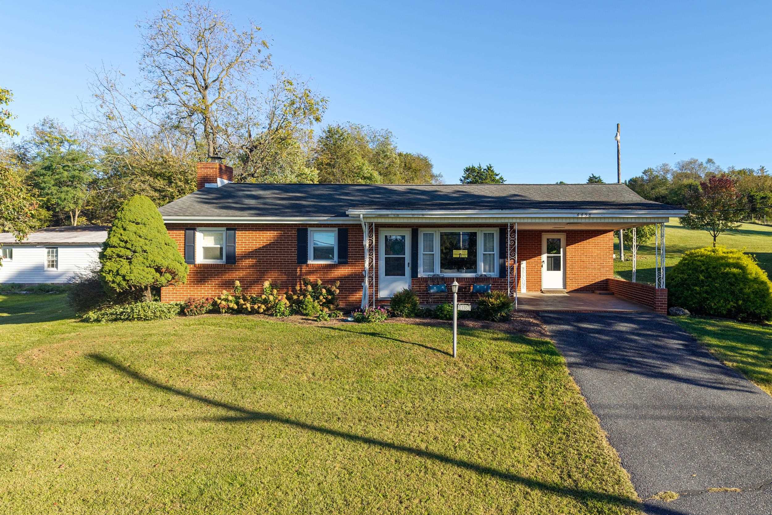 4458 Kratzer Rd