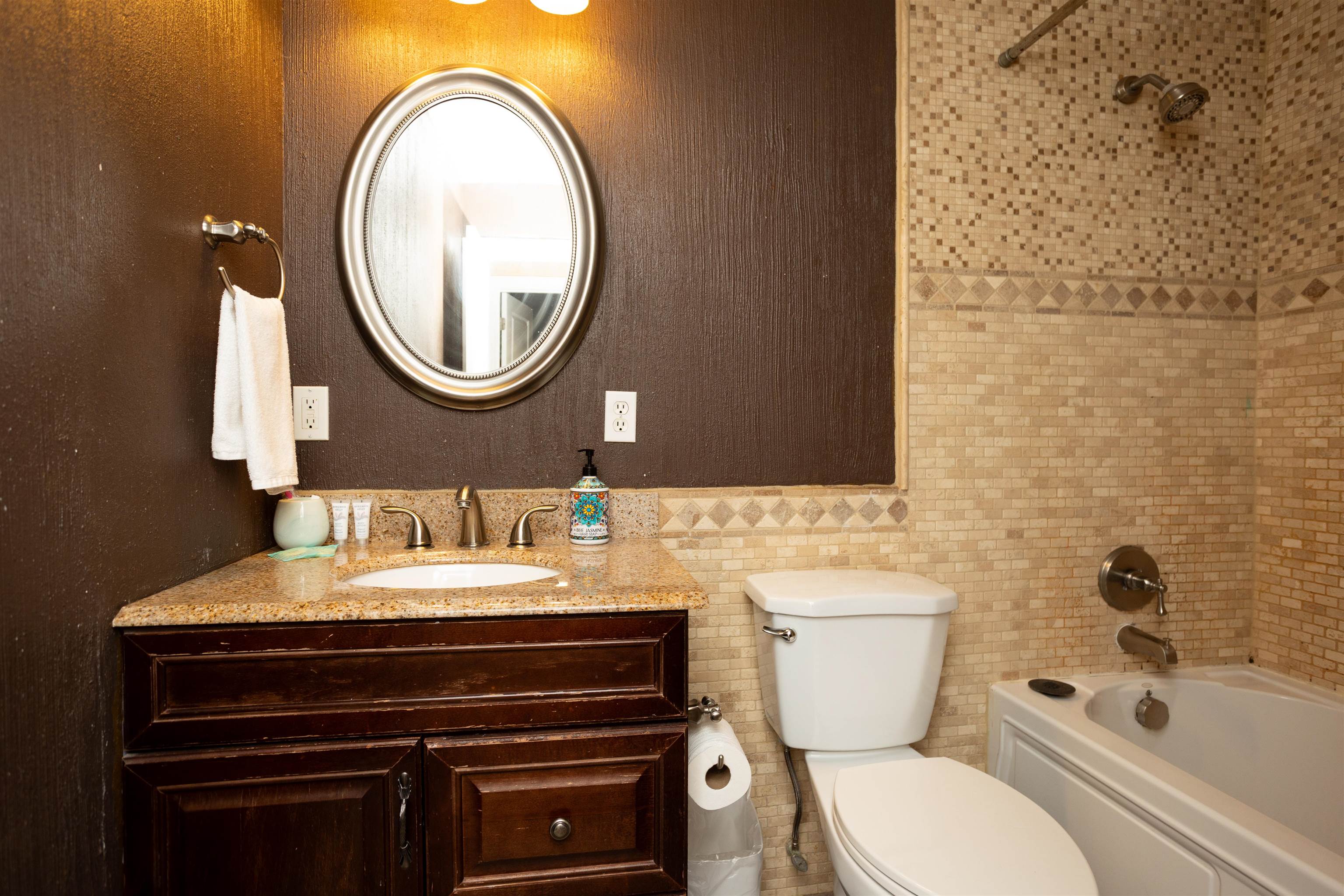 170 Pleasant Ln photo 25