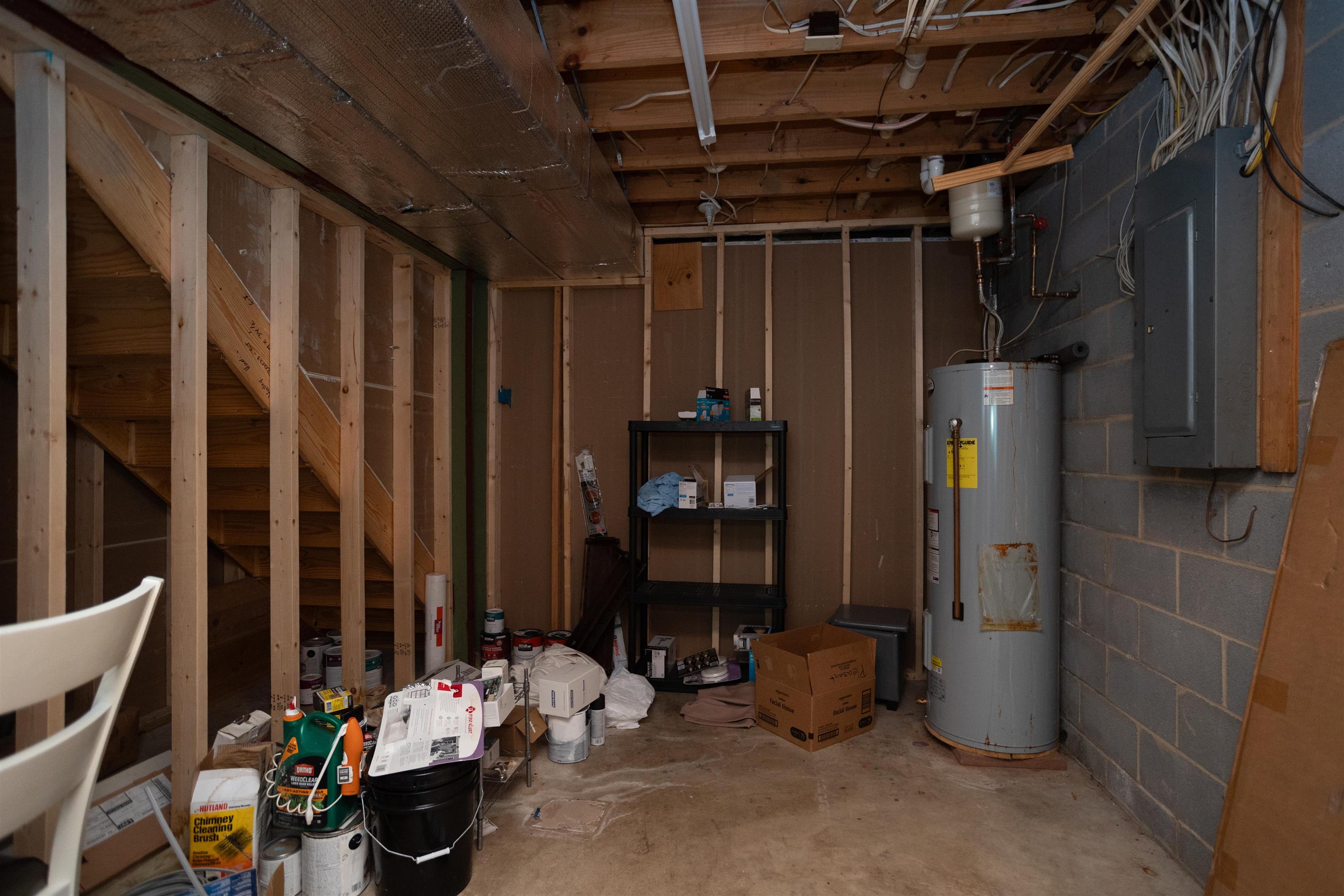 170 Pleasant Ln photo 34