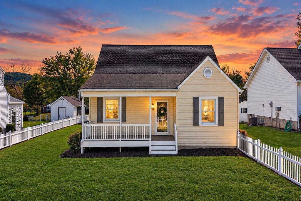 1516 Lyndhurst Rd, Waynesboro, VA 22980