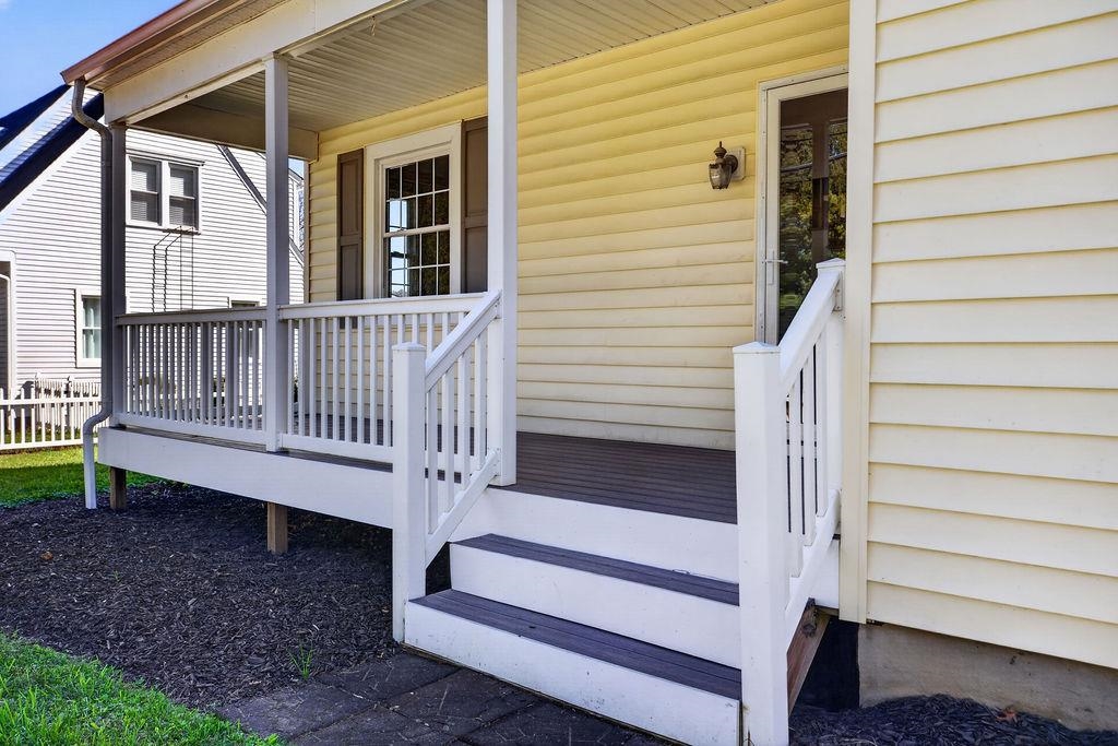 1516 Lyndhurst Rd, Waynesboro, VA 22980 - photo 3