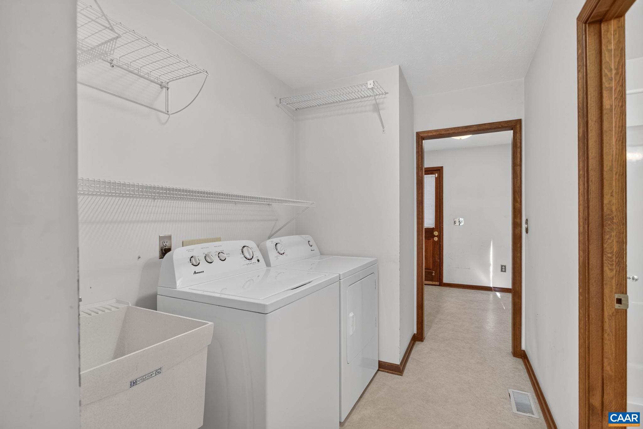 1156 Springfield Dr photo 47