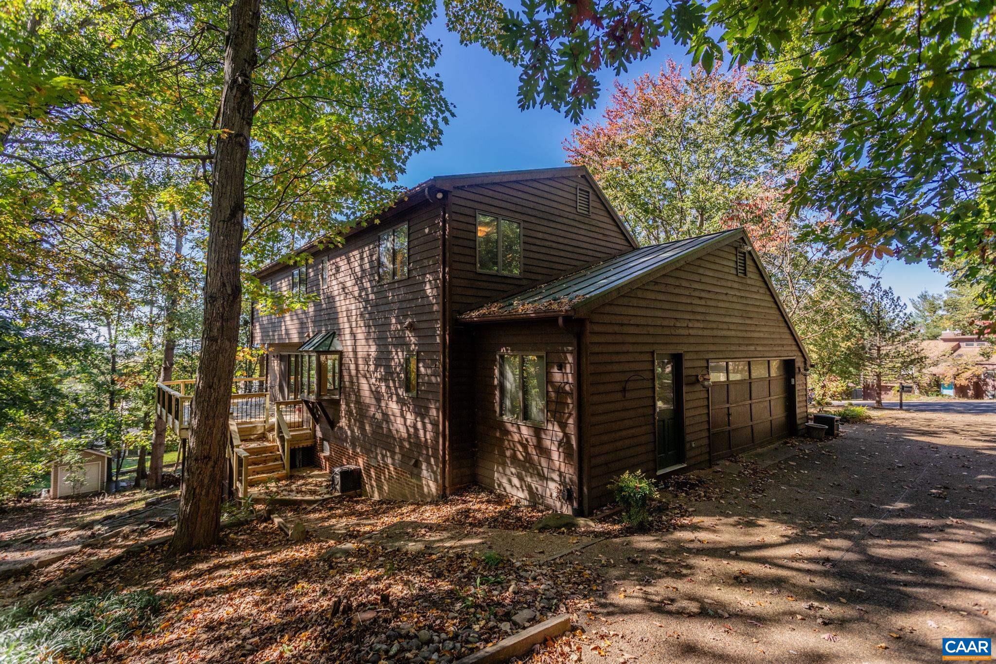 1156 Springfield Dr photo 58