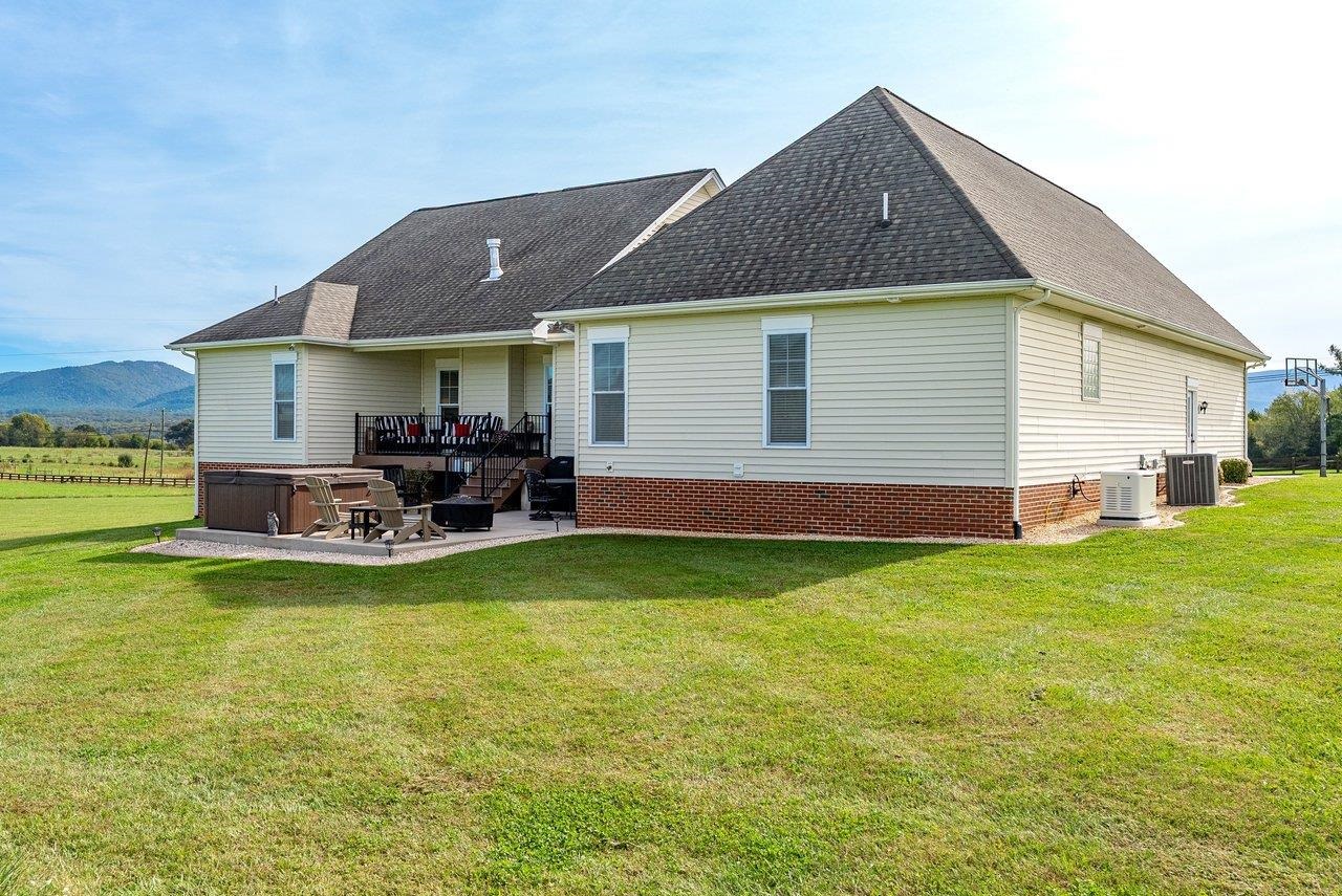 6869 East Point Rd photo 61