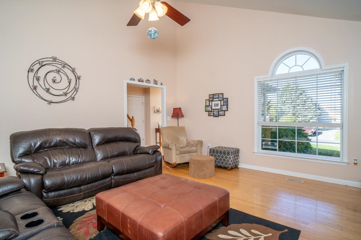 5920 Houndschase Ln photo 15