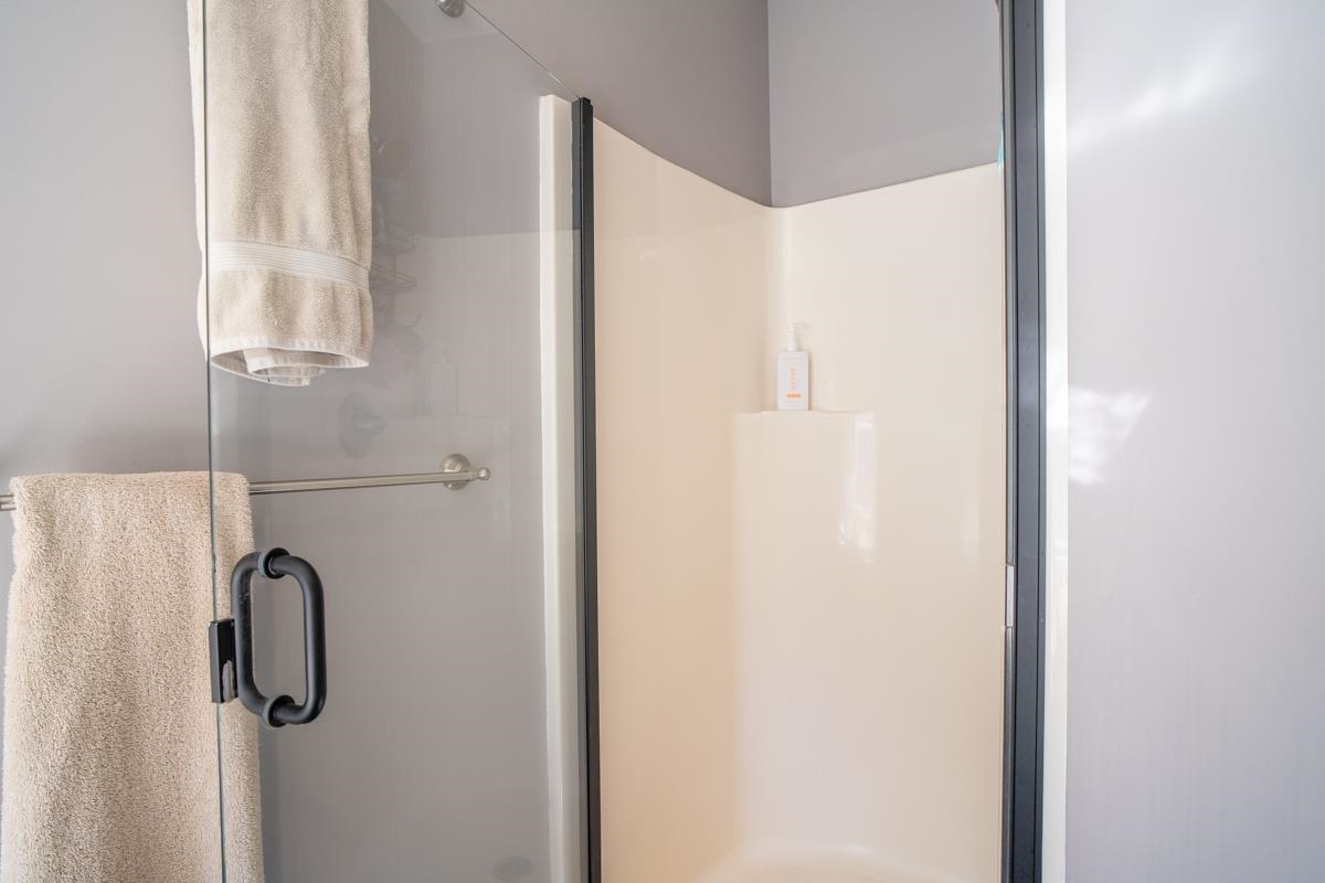 5920 Houndschase Ln photo 23