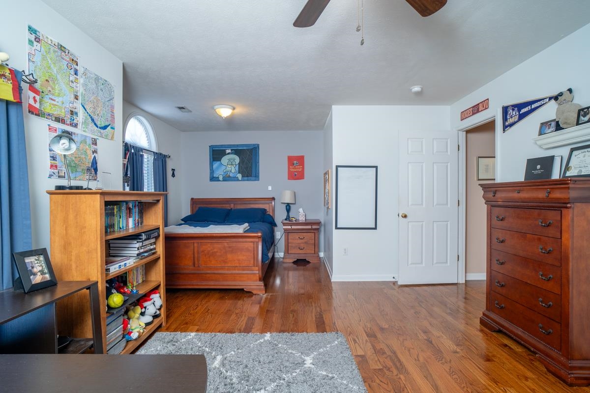 5920 Houndschase Ln photo 24