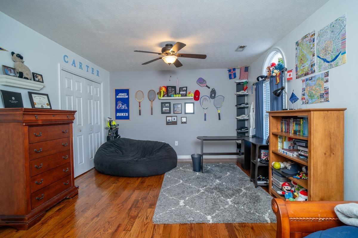 5920 Houndschase Ln photo 25