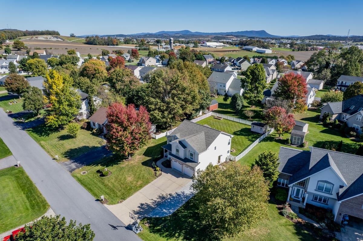 5920 Houndschase Ln photo 52