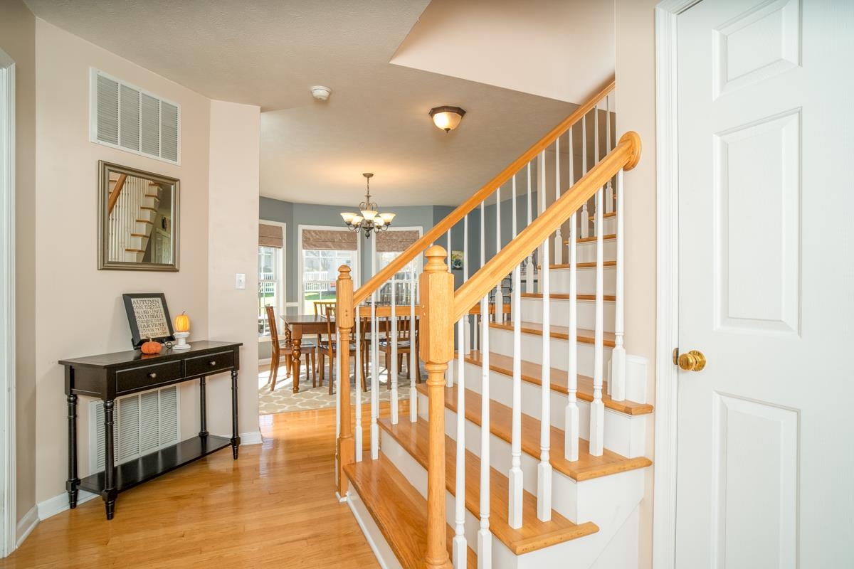 5920 Houndschase Ln photo 8