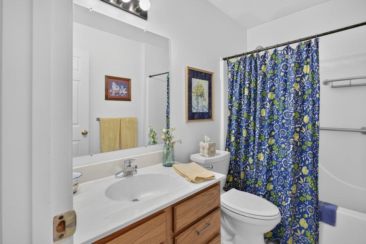224 Bridgeport Dr photo 32