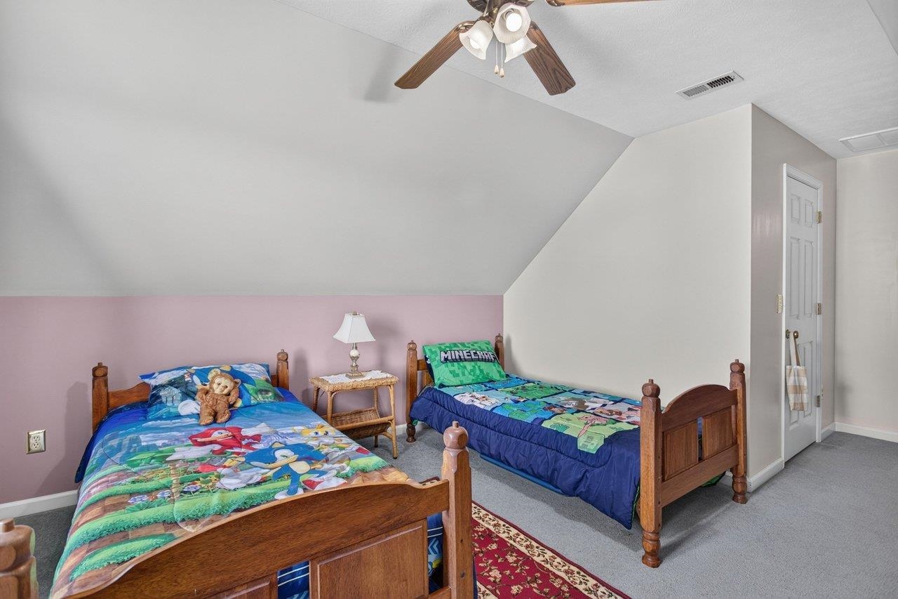 224 Bridgeport Dr photo 39