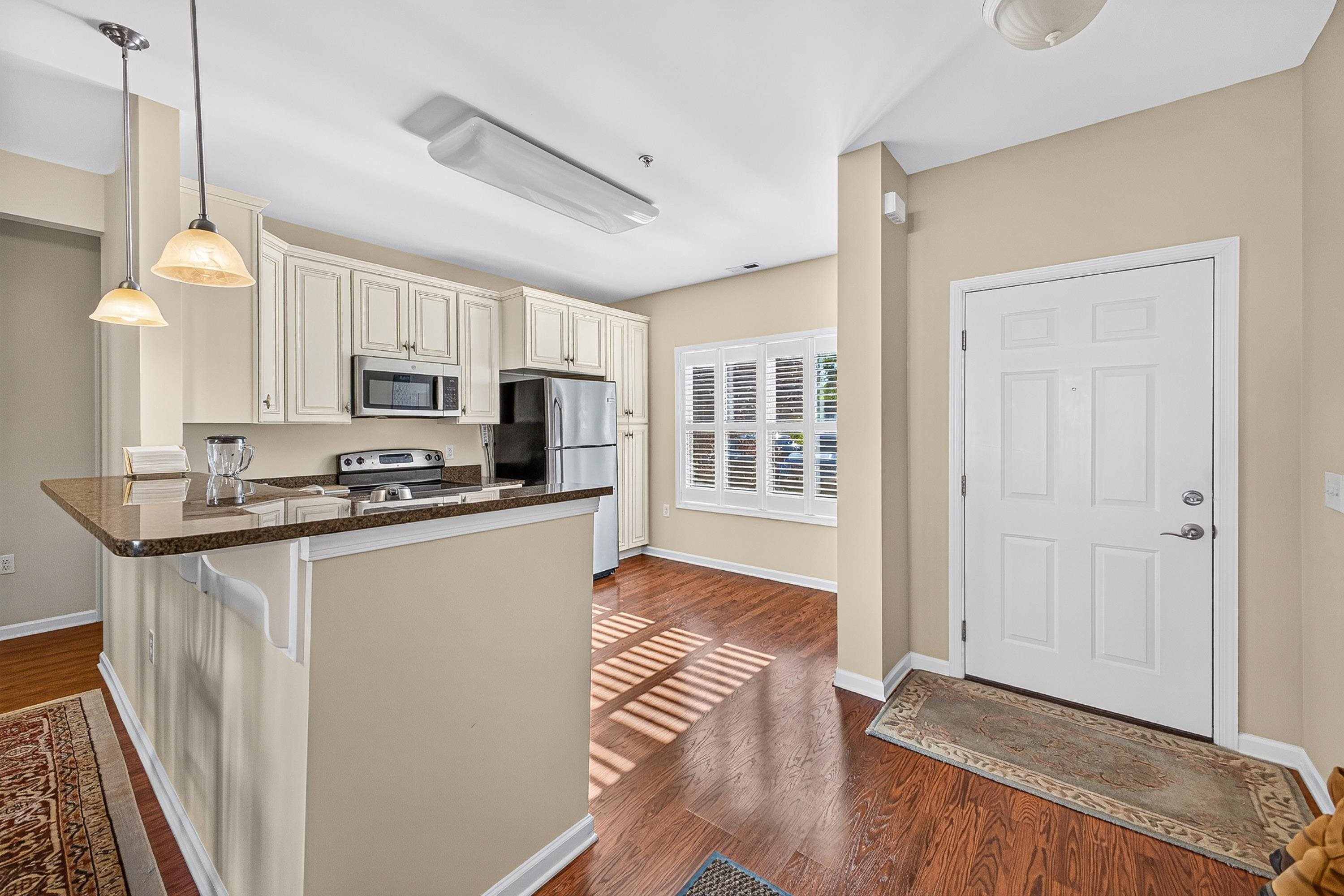 1290 Constitution Ct photo 12