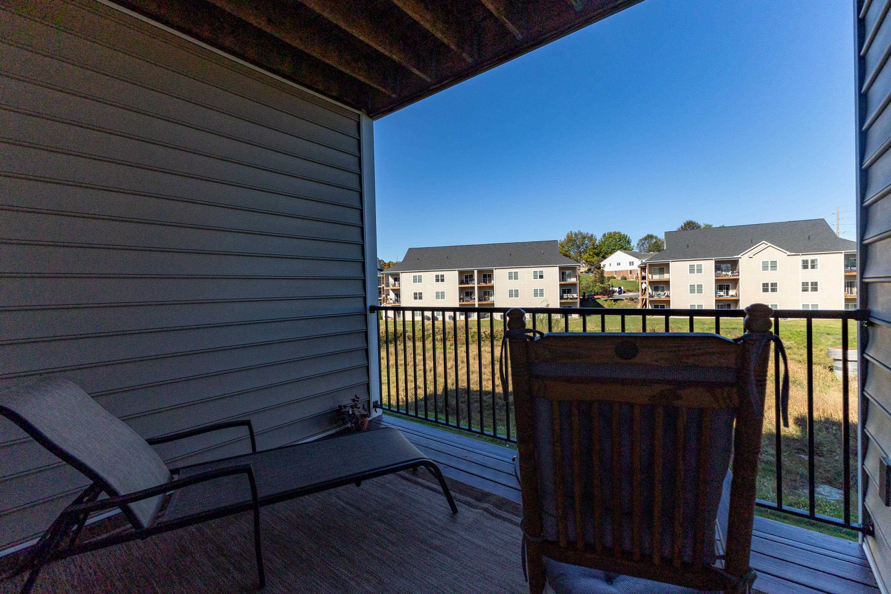 1290 Constitution Ct photo 42